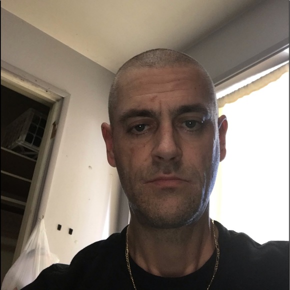 Meet your Posher, Mike - Picture 3 of 8